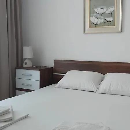 アパート Gerber 1 2 3 *
